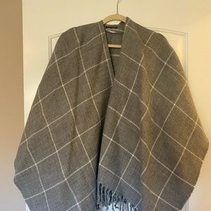 Abercrombie & Fitch Plaid Poncho - One size